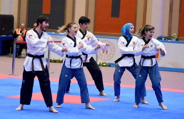 Tepebaşı GSK şampiyon 1