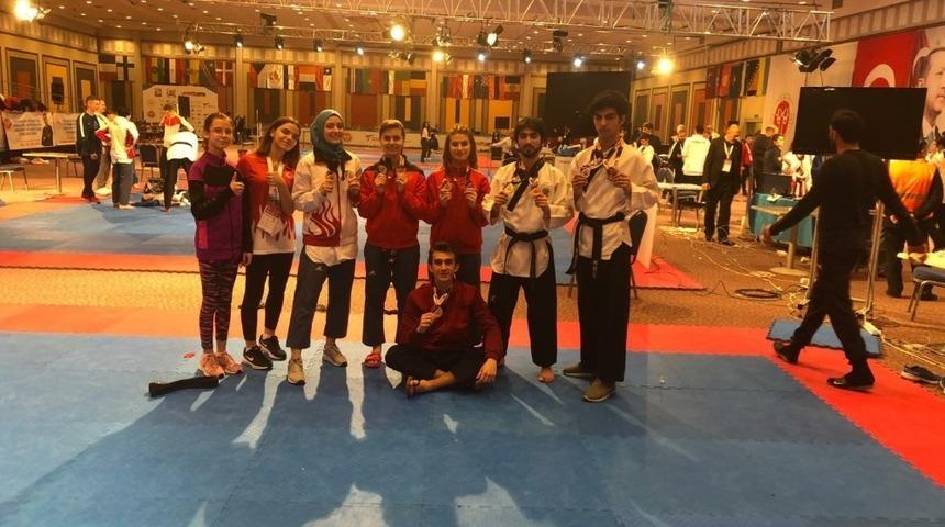 Tepebaşı GSK şampiyon