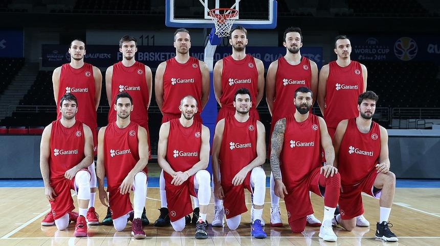 Berk Uğurlu: İspanya'ya karşı kazanarak grubu lider bitirmek istiyoruz