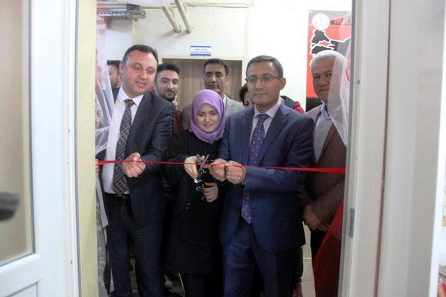 ODT&Uuml; deki kazada &ouml;len İrem K&uuml;t&uuml;k &uuml;n ismi Alaşehir de k&uuml;t&uuml;phaneye verildi 1