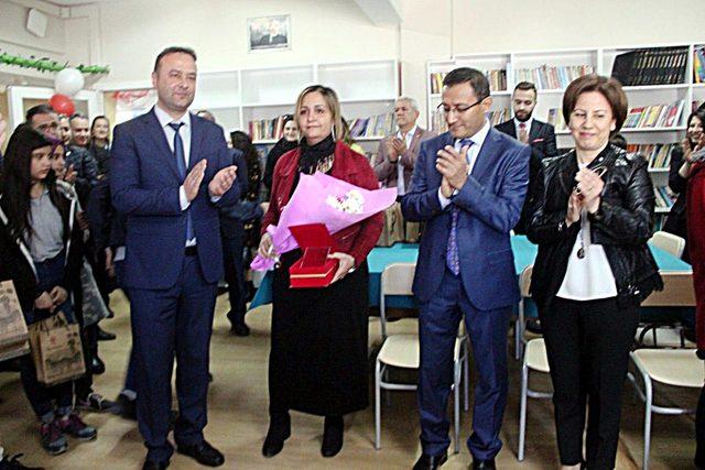 ODT&Uuml; deki kazada &ouml;len İrem K&uuml;t&uuml;k &uuml;n ismi Alaşehir de k&uuml;t&uuml;phaneye verildi 2