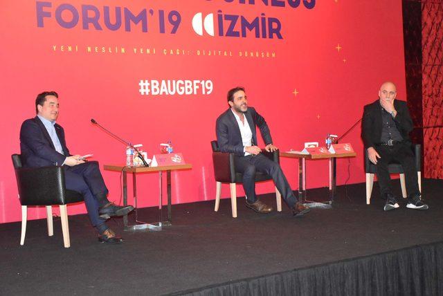 İş dünyası ve akademisyenler gençler için İzmir’de buluştu