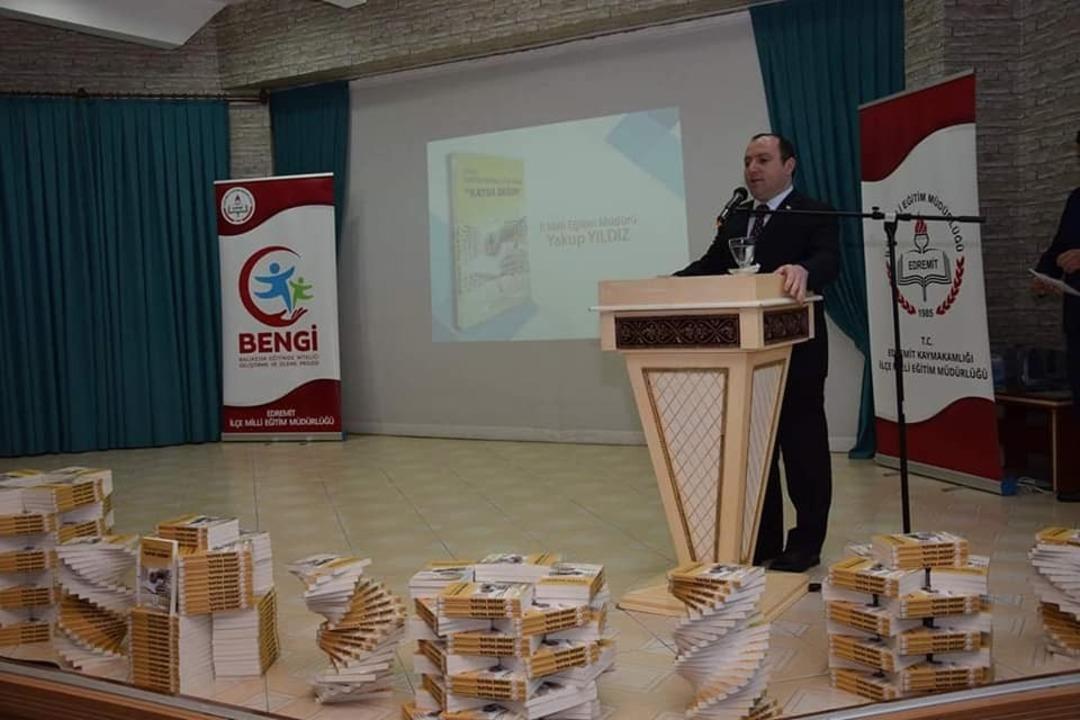 Edremit&rsquo;te geleceğin yazarları yetişiyor