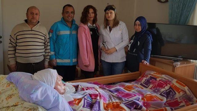 Evde Bakım hastalarına Uzman doktor hizmeti