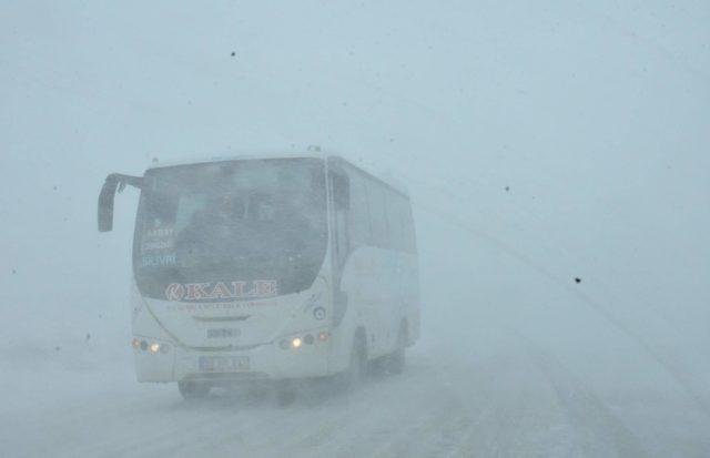 Trakya'da kar ve fırtına etkili oluyor (2)