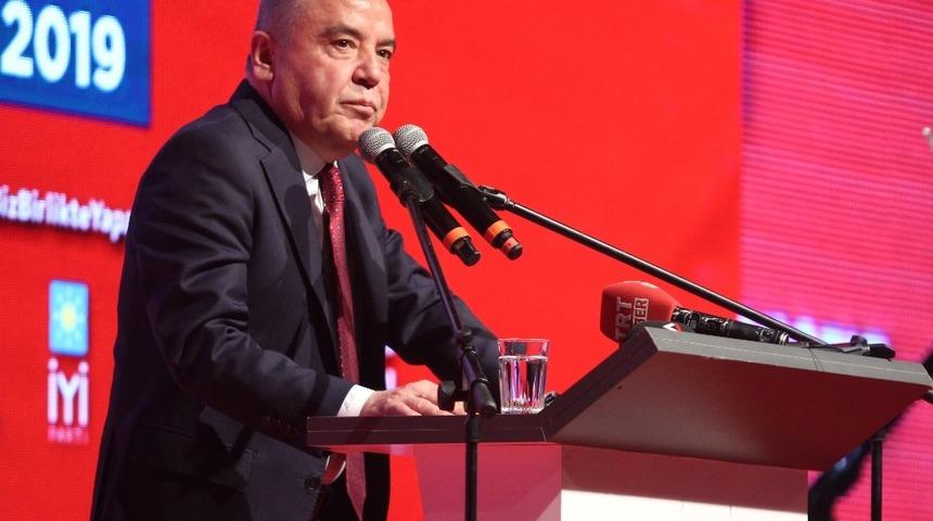 Böcek, Antalya için 6 başlık altında 77 projesini tanıttı