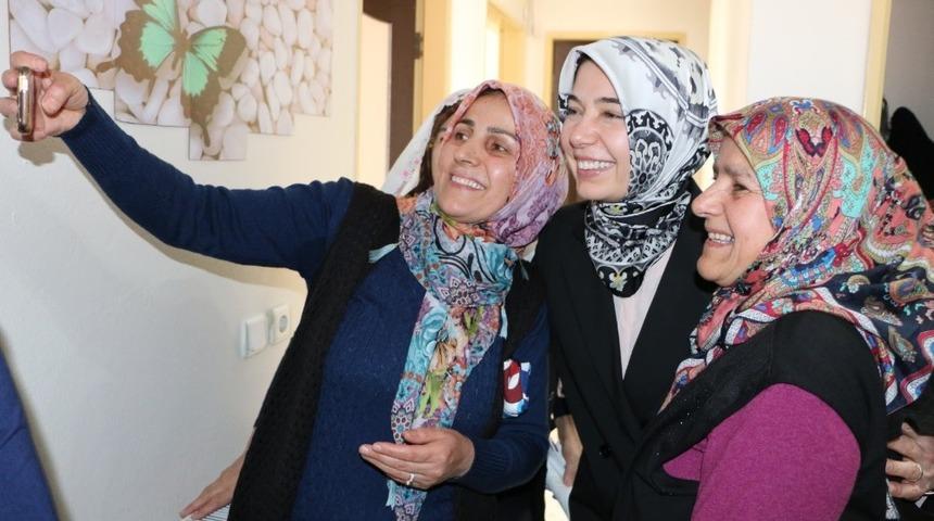 Ayşen Zeybekci :"Kadınlar, çocuk oyun alanı istiyor"