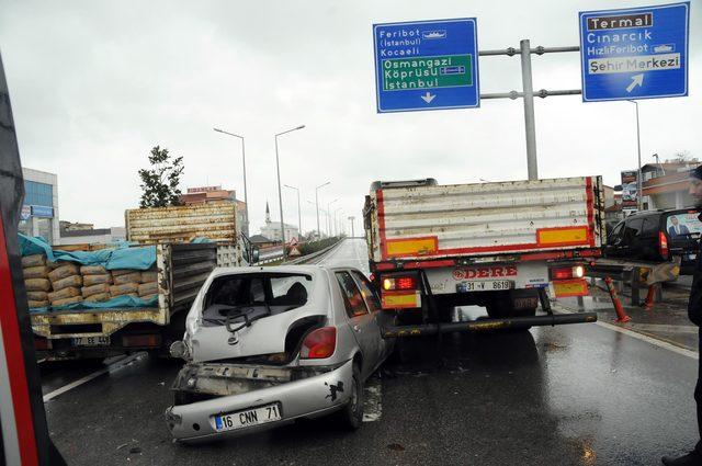 Yalova’da zincirleme kazada 'tabelalar şaşırtıyor' iddiası