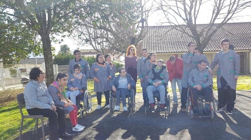 Bitlisli g&ouml;n&uuml;ll&uuml; gen&ccedil;ler Portekiz&rsquo;de