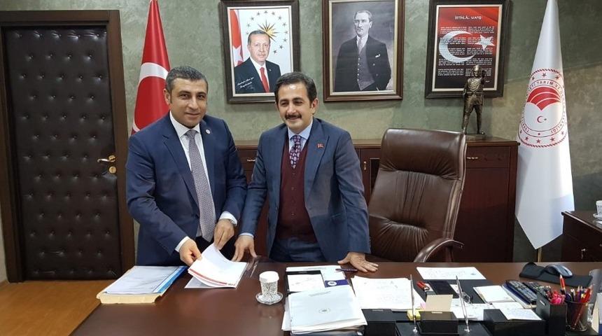 Milletvekili Taşdoğan: &ldquo;Adıyaman&rsquo;da kenevir ekimi olmalı&rdquo;