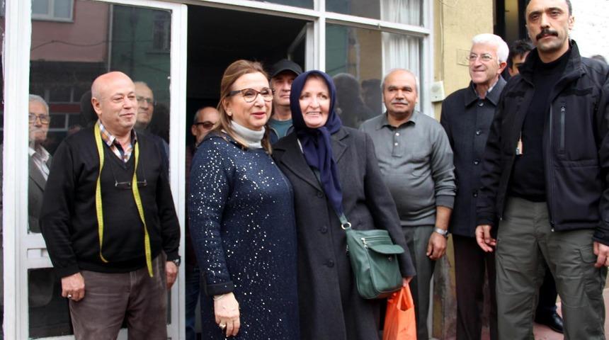 Bakan Pekcan: 6 ayda, 28 şehirde, 31 ihracat destek ofisi açtık