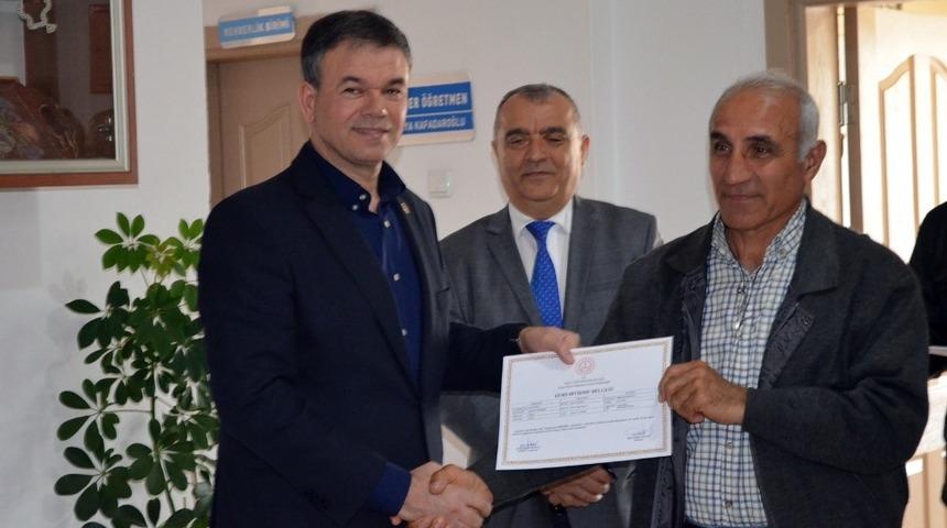 Didim&rsquo;de budama kursuna katılanlar belgelerine kavuştu