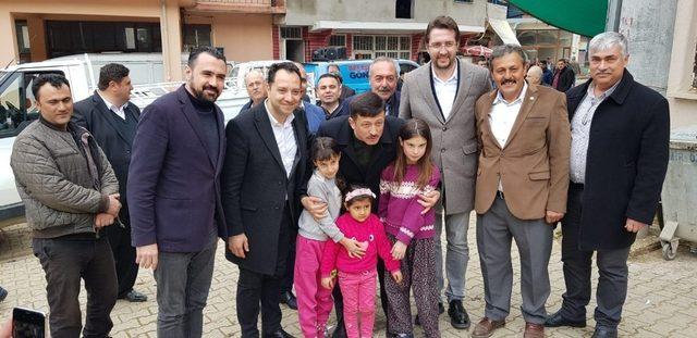 AK Parti’li Dağ, Başkan adayı İçelli’ye Tire’de oy istedi