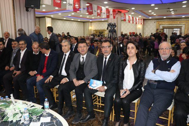 CHP Erzincan aday tanıtım toplantısı<br />
