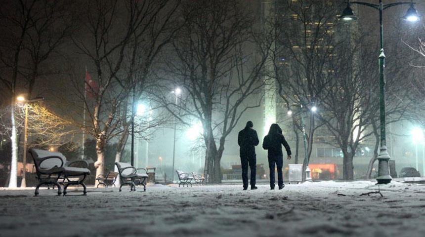 İstanbul'da kar yağışı ne zamana kadar sürecek? İstanbul Valisi Ali Yerlikaya uyardı!