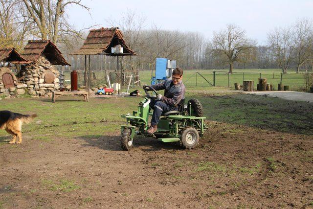  Kum Mucit in &ccedil;alışmaları ilgi g&ouml;r&uuml;yor 4