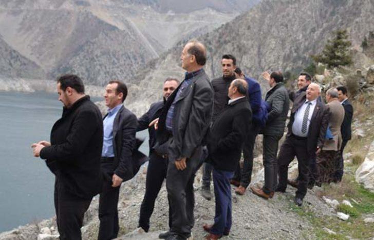 Baraj suyu çekilince ortaya çıktı  G3