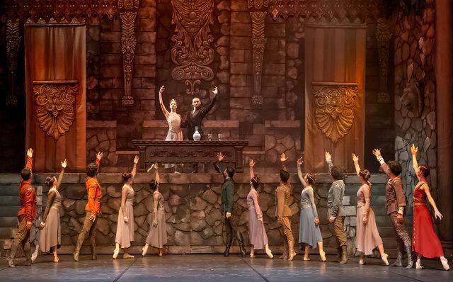  Hamlet  balesi kapalı gişe 4