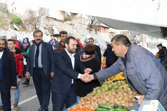 Akseki Belediye başkan adayı Özkan, pazar esnafıyla buluştu