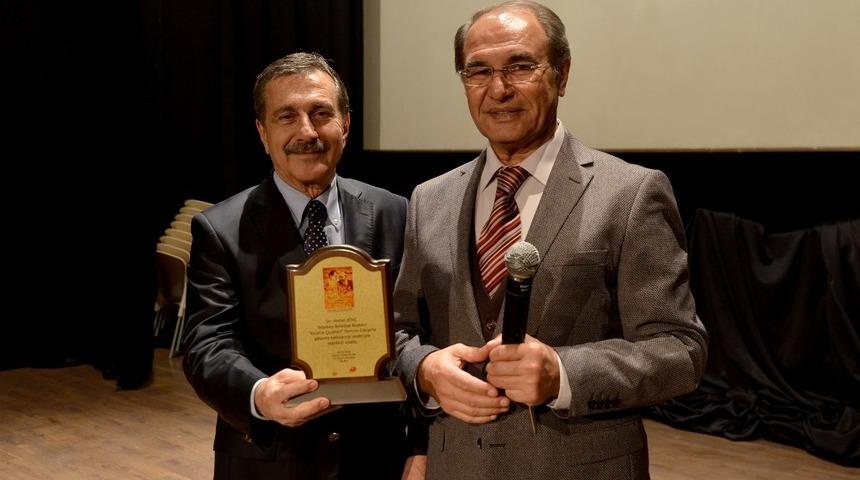 Yücel’in Çiçekleri belgeselinin galası Eskişehir’de yapıldı