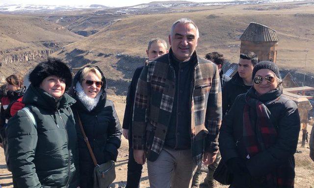 Bakan Ersoy, Doğu Ekspresi treniyle Kars'a gelip Ani Harabeleri'ni gezdi