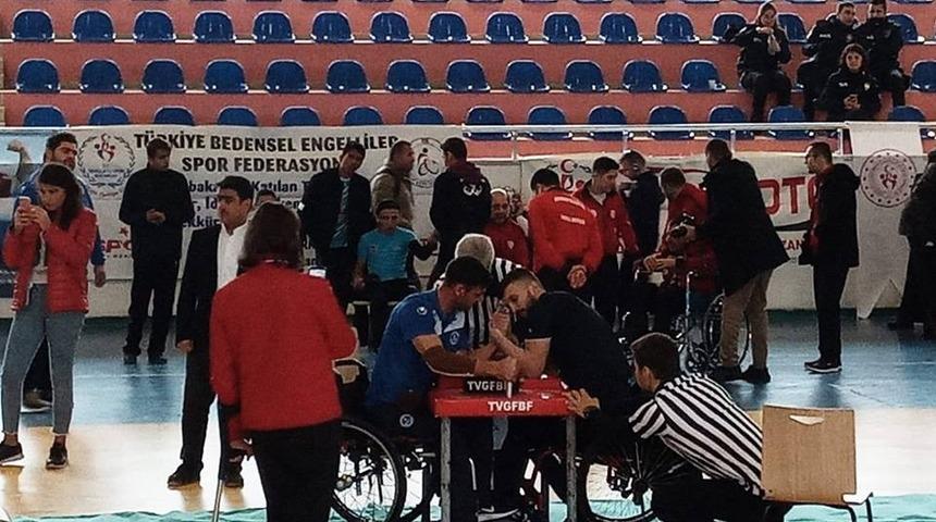 Sezer Uslucuk, T&uuml;rkiye şampiyonu oldu