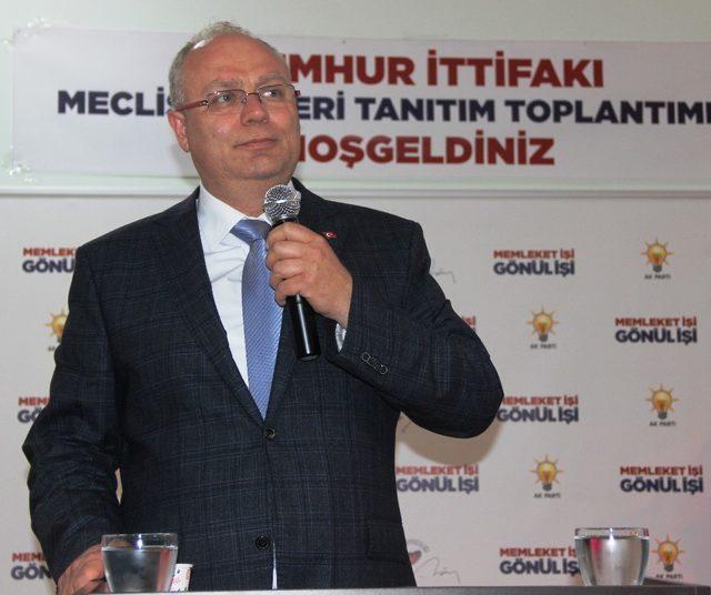 Ak Parti Bodrum Belediye Başkan Adayı Dr. Tahir Ateş “20 yıldır Bodrum’a hizmet yapılmıyor”