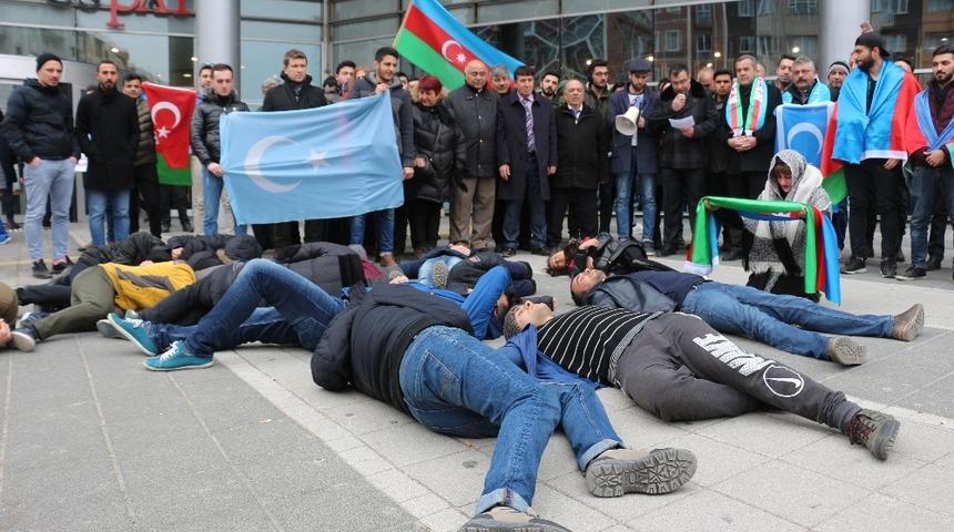 Hocalı katliamının 27&rsquo;nci yıl d&ouml;n&uuml;m&uuml;