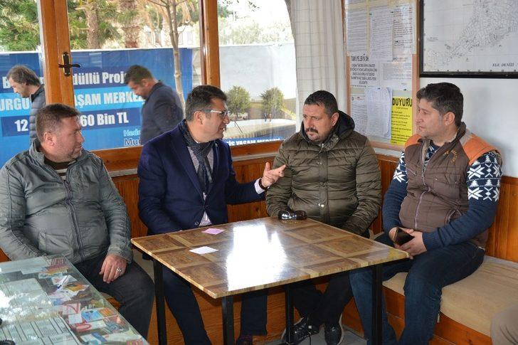 Belediye Başkan adayı taksi şoförü oldu G2