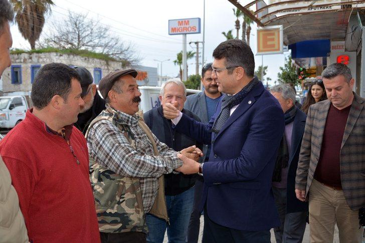 Belediye Başkan adayı taksi şoförü oldu G3