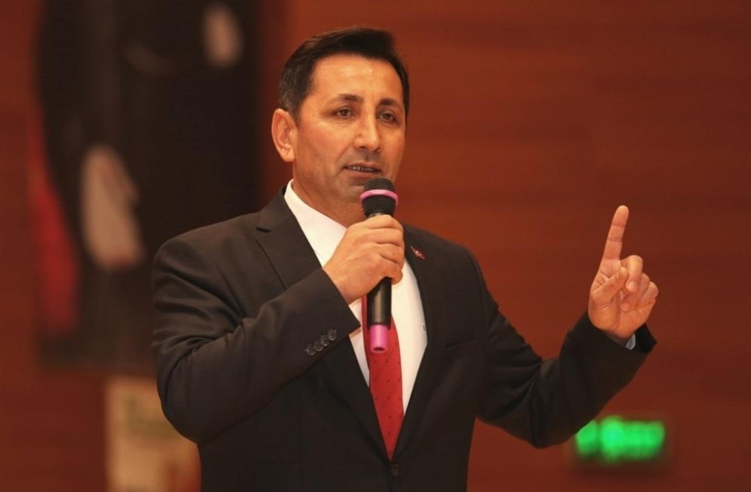 Bozbey: "20 yıl algı belediyeciliği olur mu?"