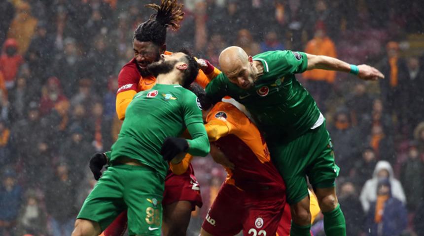 Galatasaray 1 - 0 Akhisarspor