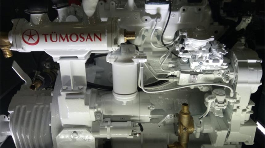 T&uuml;rk m&uuml;hendisler &uuml;retti! Yerli deniz motoru g&ouml;r&uuml;c&uuml;ye &ccedil;ıktı