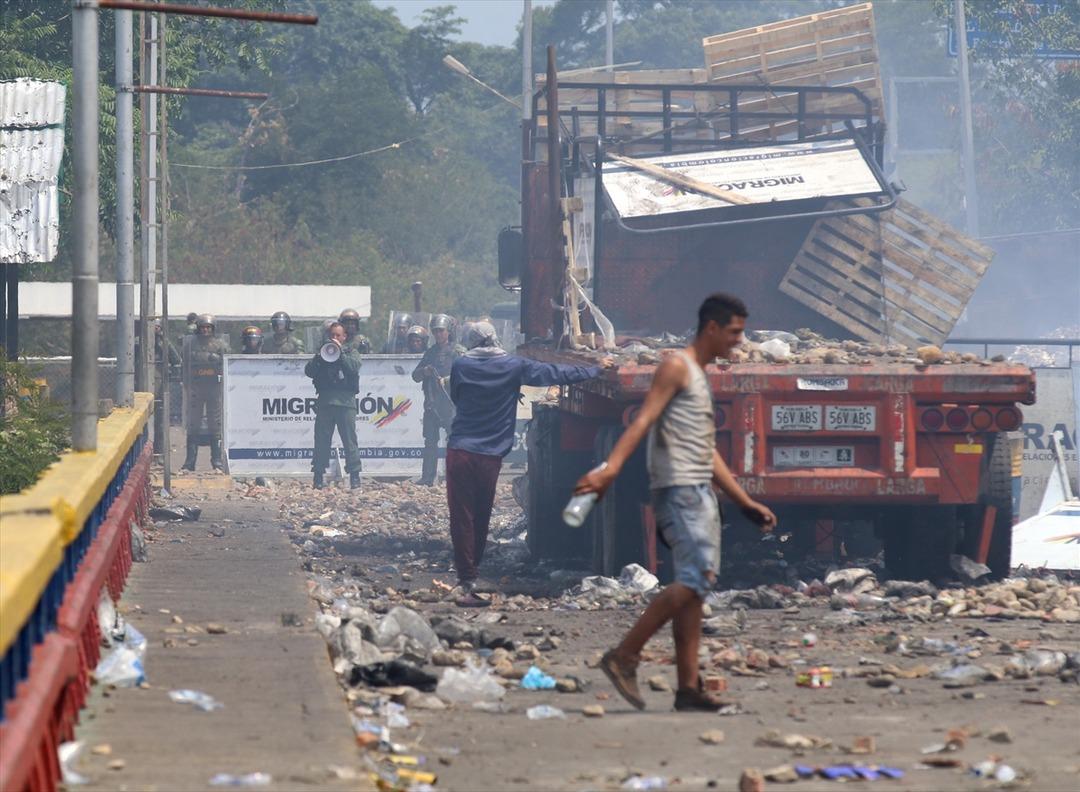  Kolombiya-Venezuela sınırında tansiyon d&uuml;şt&uuml;