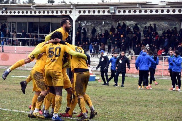 Aliağaspor FK’dan farklı galibiyet