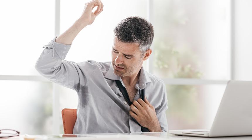 Dört mevsim aşırı terleme neden olur? Aşırı terleme hangi hastalıkların habercisidir?