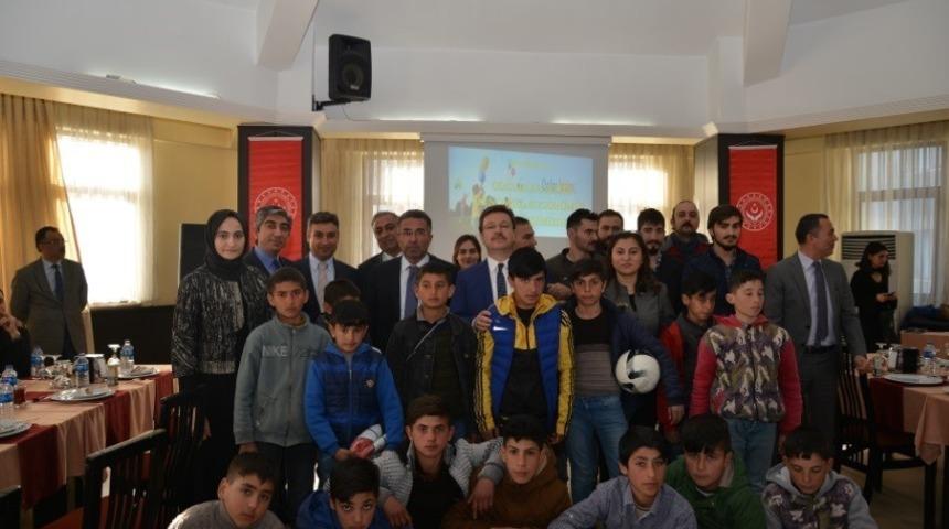 Iğdır’da çocuk işçiliği ile mücadele toplantısı