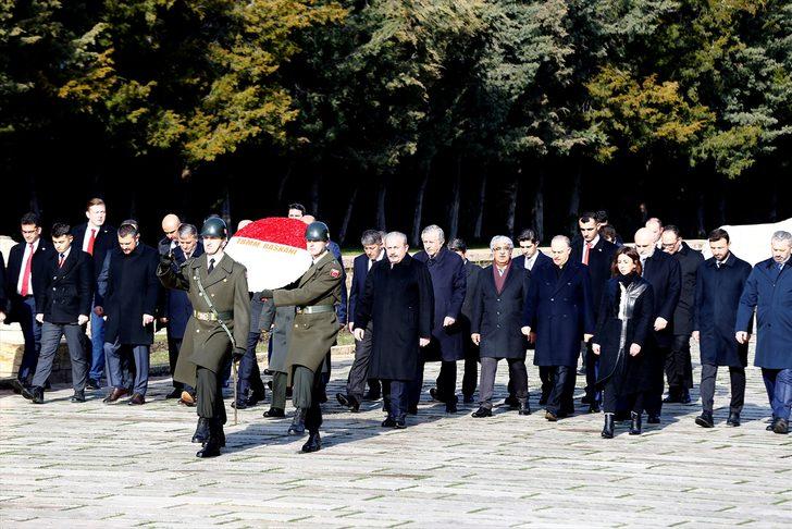 TBMM Başkanı Şentop Anıtkabir'i ziyaret etti G1