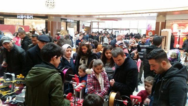 TED Bilim Şenliği yoğun ilgi gördü