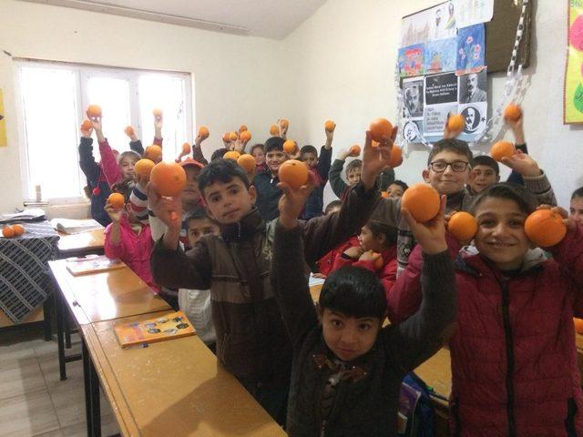 Meslek lisesi öğrencilerinden anlamlı davranış