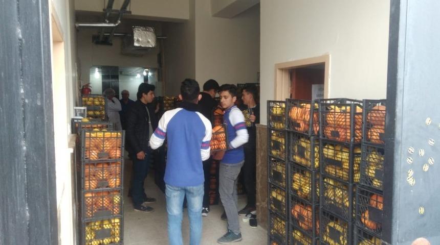 Meslek lisesi &ouml;ğrencilerinden anlamlı davranış