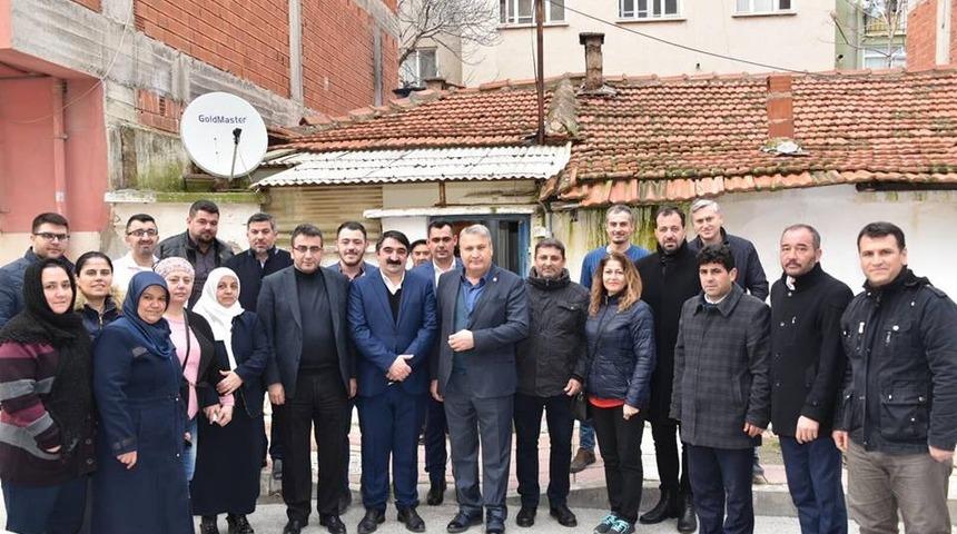 Başkan &Ccedil;er&ccedil;i Akmescit&rsquo;te destek istedi