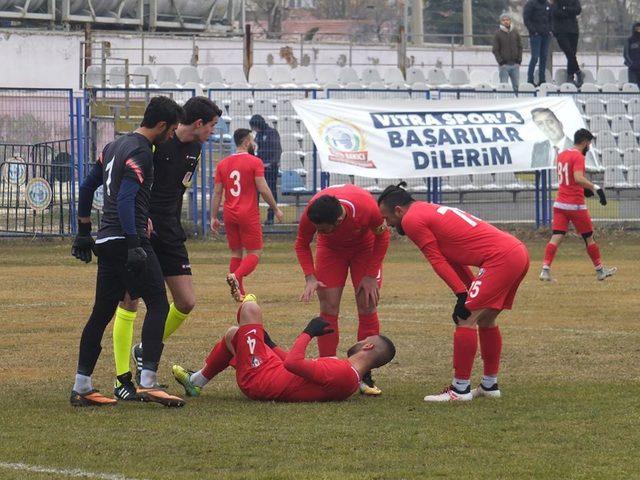 Vitraspor kendi evinde Sultangazispor’a mağlup oldu