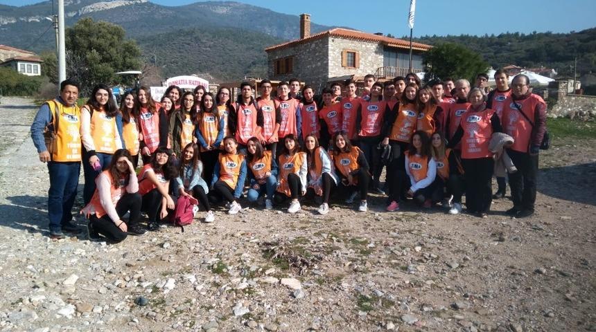 Söke TEMA’nın genç gönüllülerinden sulak alanlarda temizlik