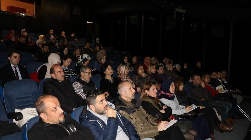 Otizmli bireyler i&ccedil;in beslenme semineri