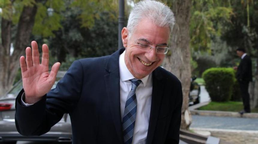 Rum sözcü Kıbrıs'ta çözüm için şartlarını sıraladı