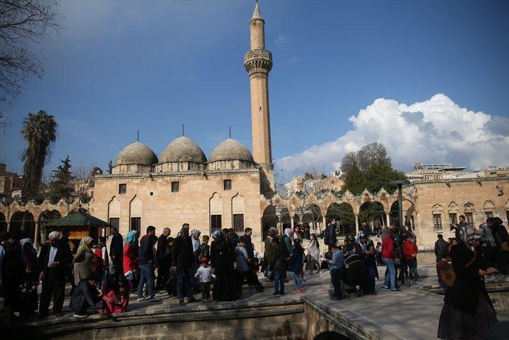 Göbeklitepe'ye turist akını G1