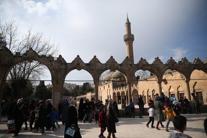 Göbeklitepe'ye turist akını G3