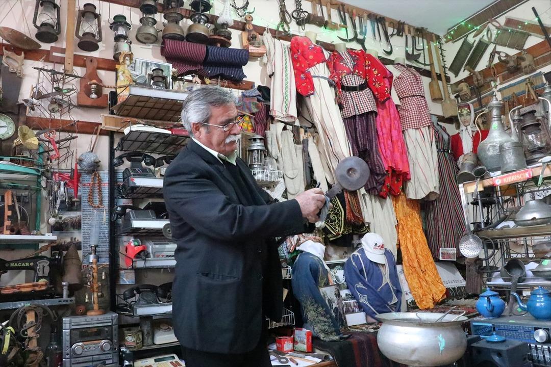 40 yılı 10 metrekareye sığdırıyor