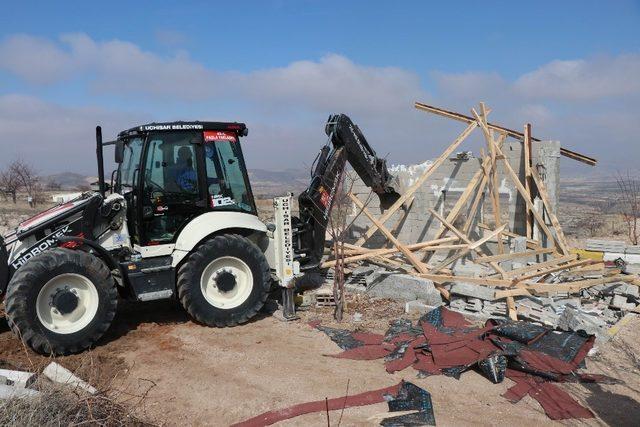 Kapadokya’da kaçak yapı yıkımları devam ediyor